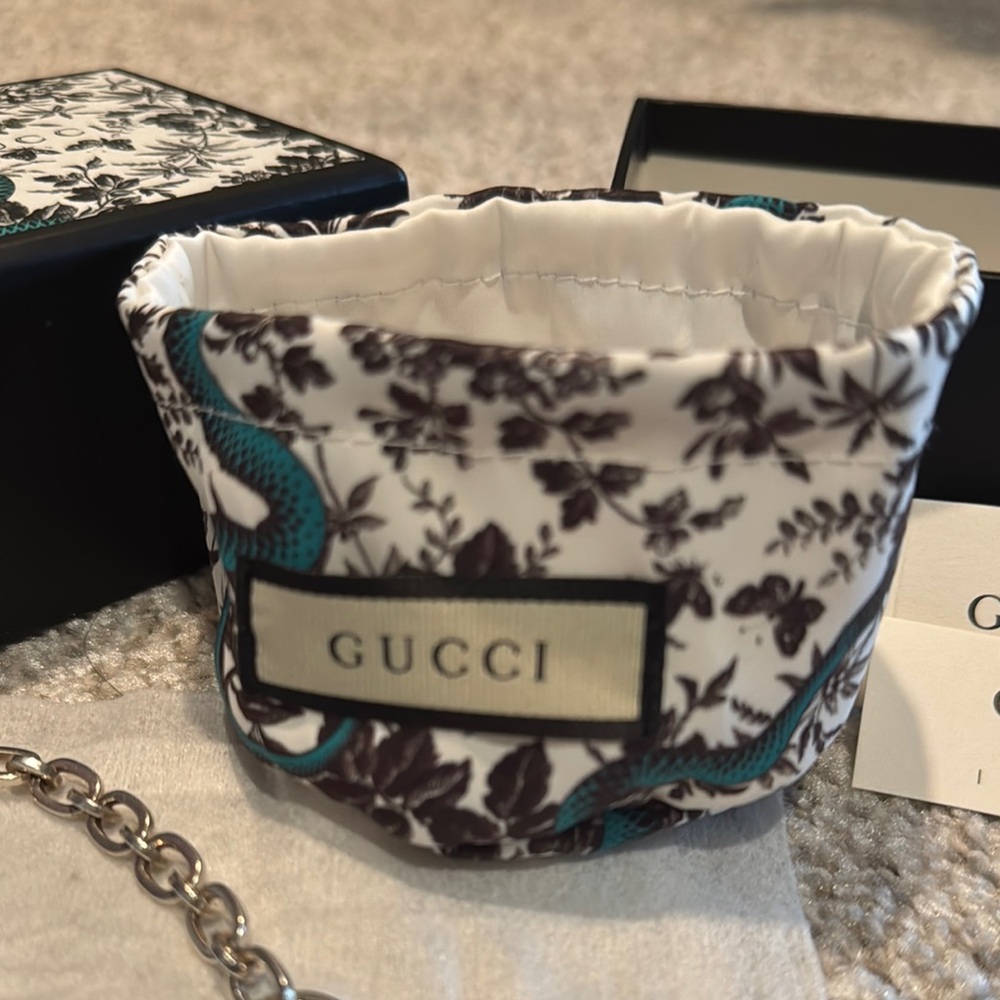 Gucci Silver Bracelet - Picture 3 of 10